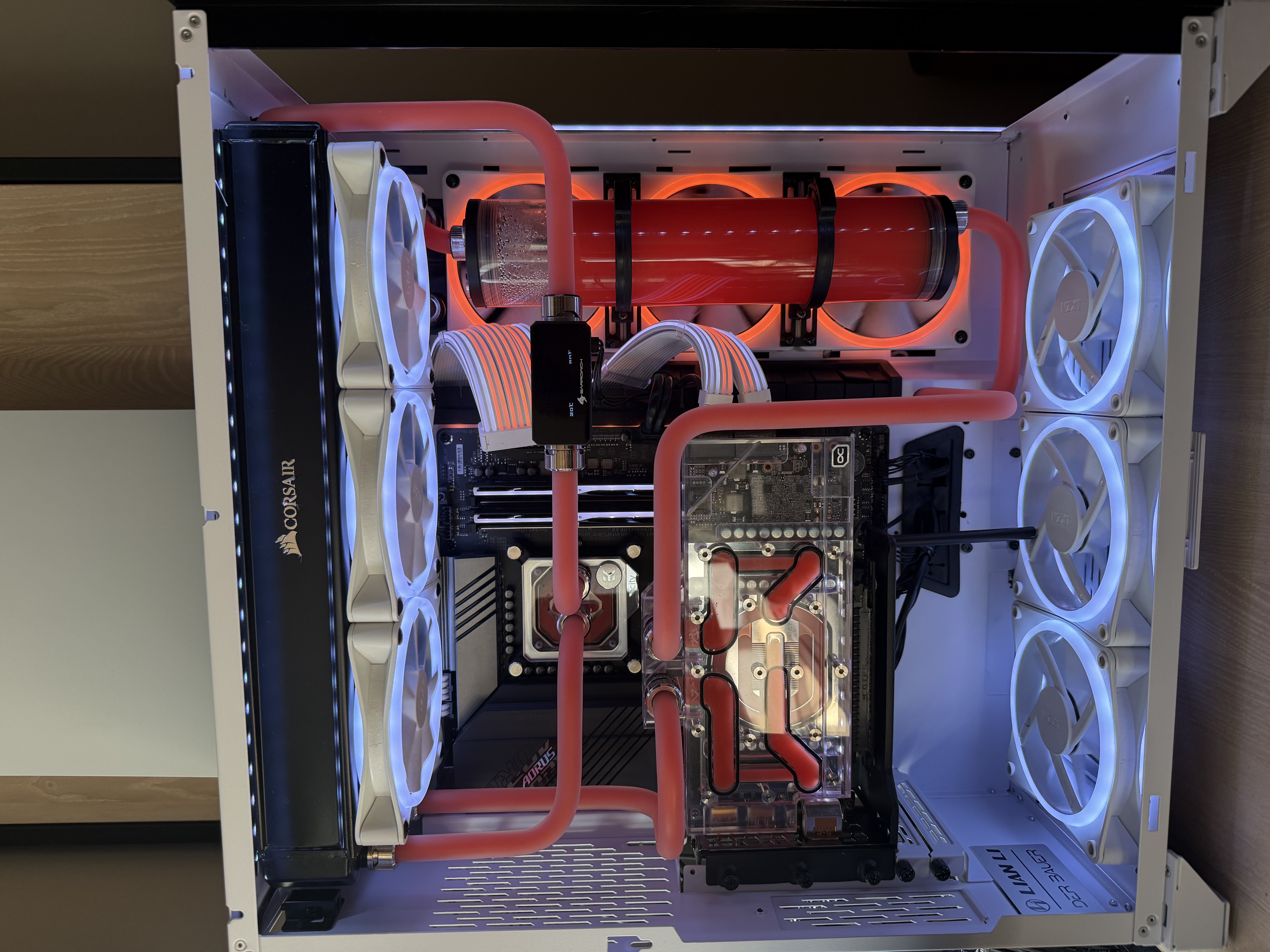 Белая O11 — коралловая hardline-петля и RTX 3080 Ti — фото 17