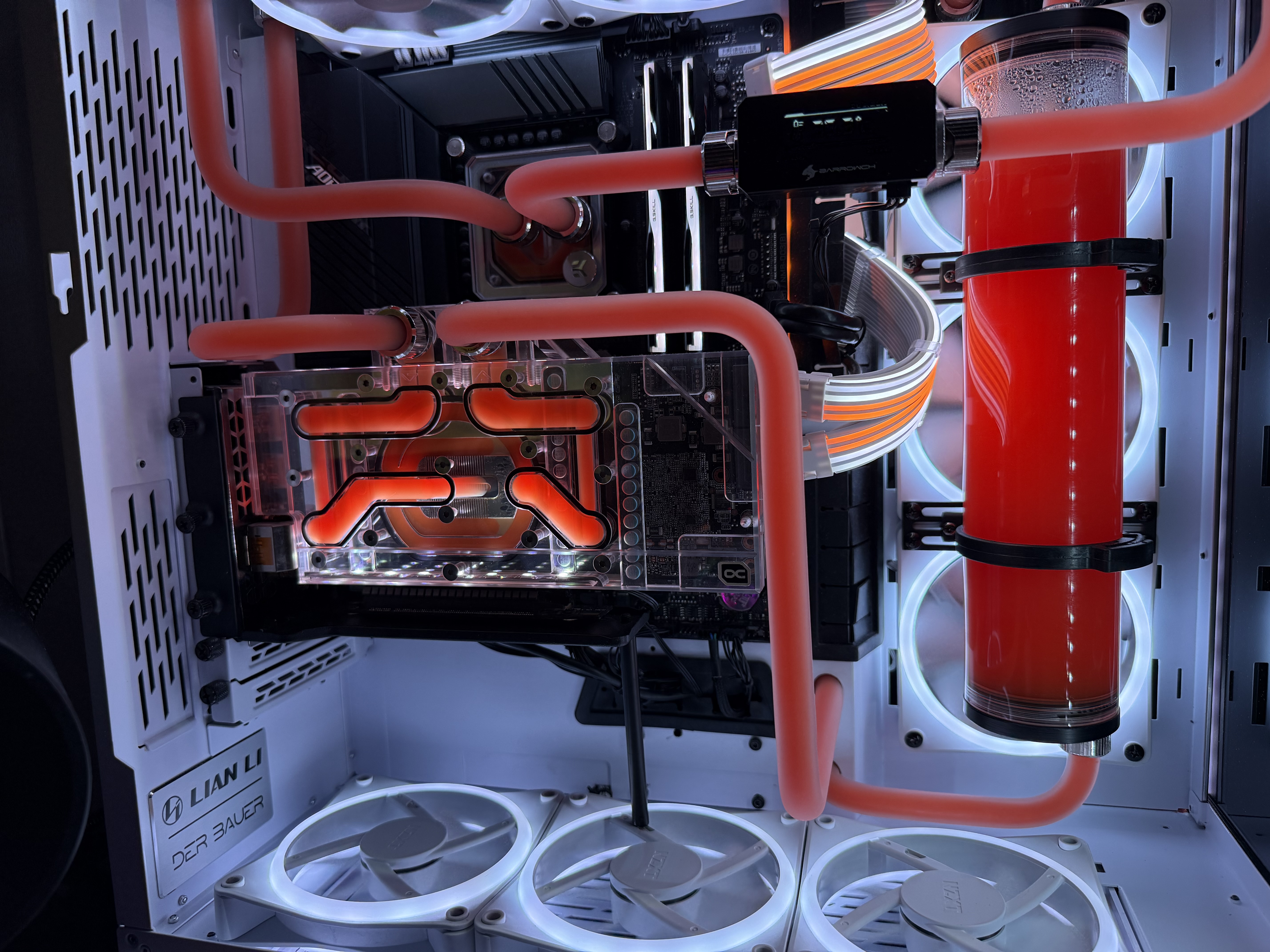 Белая O11 — коралловая hardline-петля и RTX 3080 Ti — фото 6