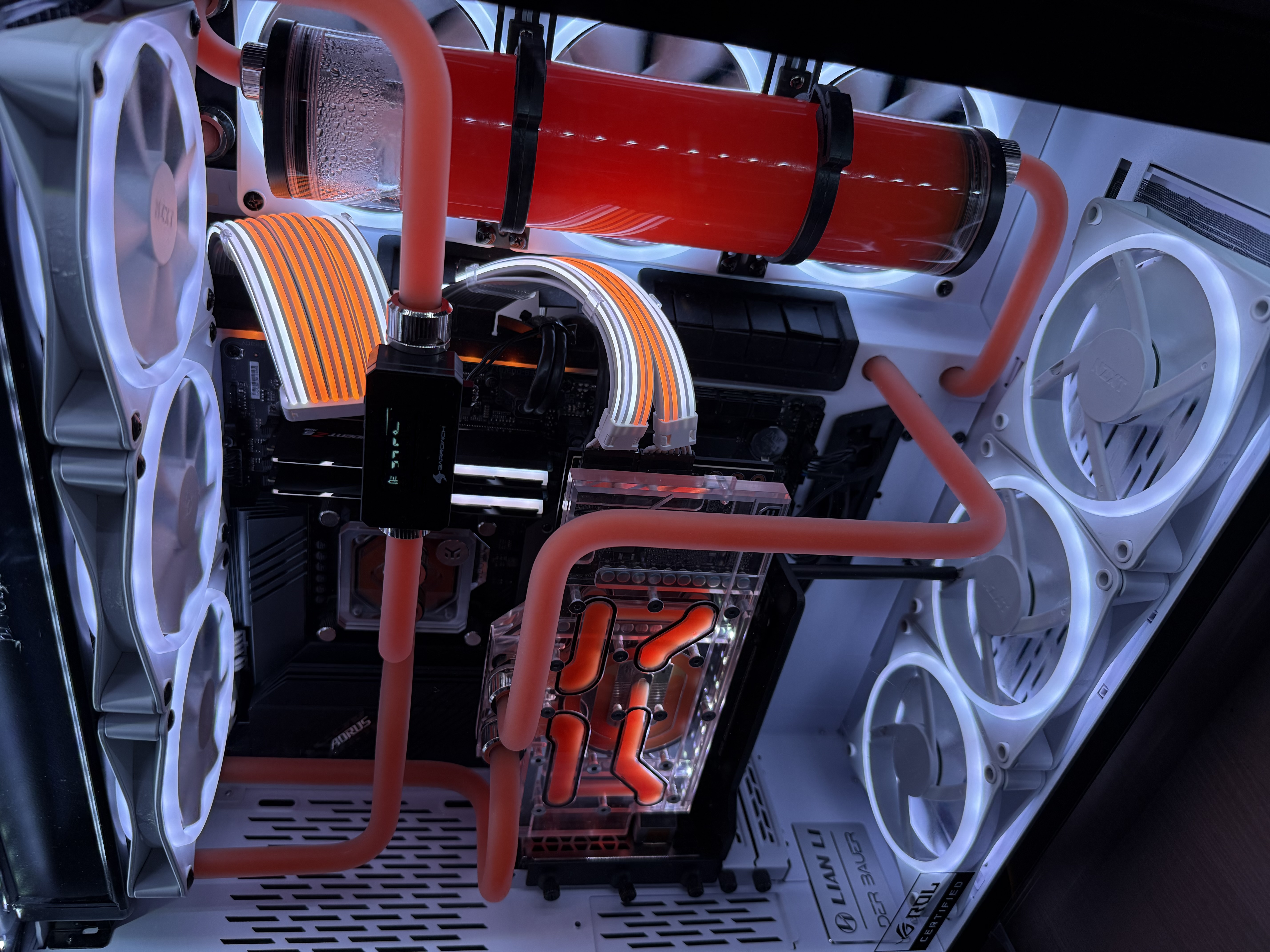 Белая O11 — коралловая hardline-петля и RTX 3080 Ti — фото 3